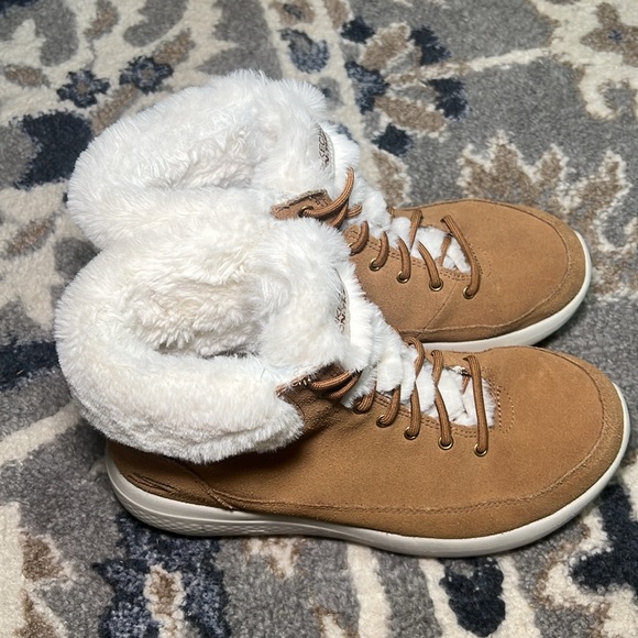 Skechers Winter Chill On-The-Go Water Repellent Suede Boots - Picture 2 of 6